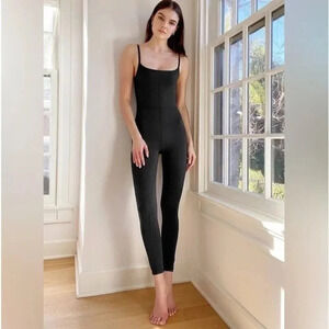 Aritzia Wilfred Free Divinity Jumpsuit Black Size XS